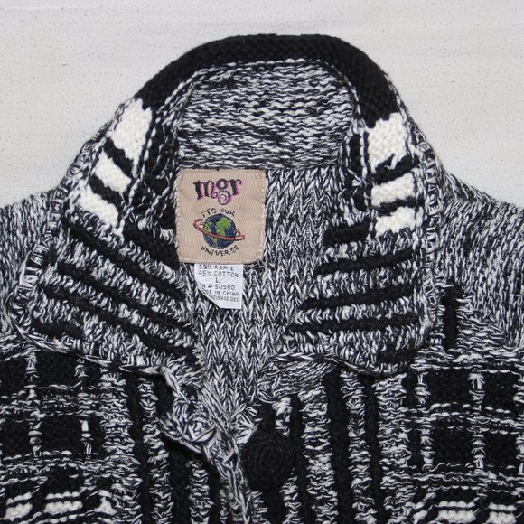 MGR It's Our Universe Sweater - Length 18 Pits 22 - Picture 2 of 9